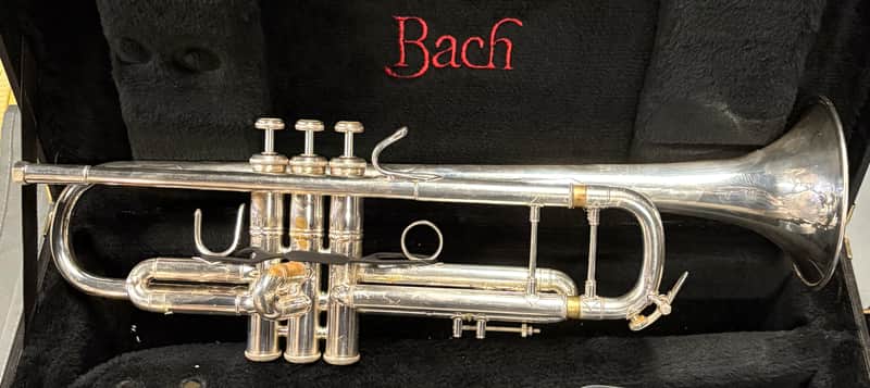 Bach Stradivarius Trumpet Model 37, Silver Finish image 1