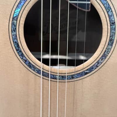 Dowina Cocobola Bona Vida Acoustic Guitar Old Stock Sitka/Cocobolo Parlor Sized with Custom Italian Hardshell Case image 23