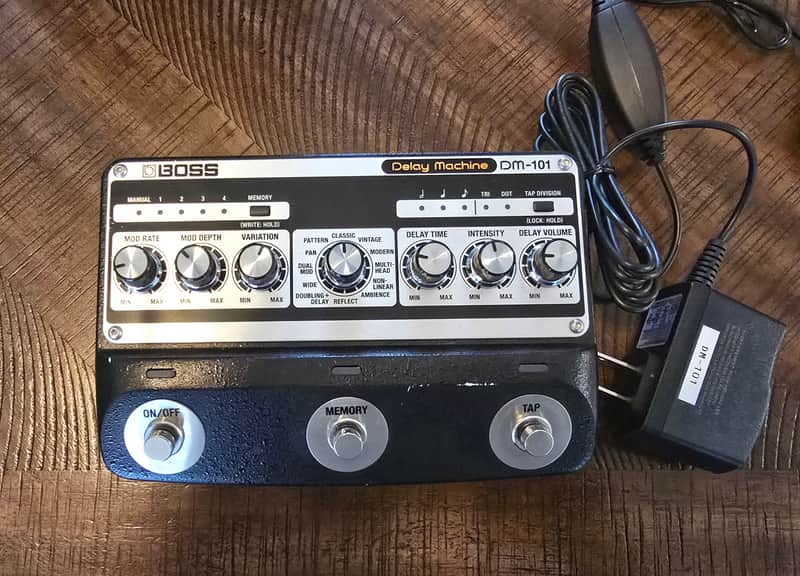 Boss DM-101 Delay Machine