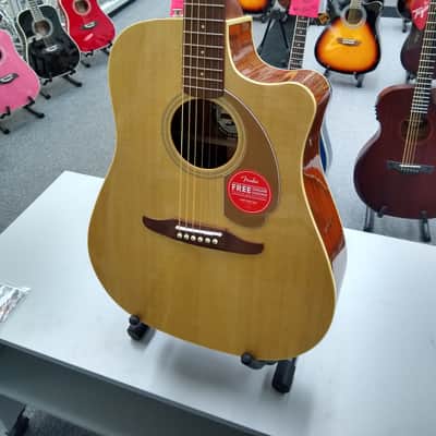 Fender Redondo Cutaway w/Pickup image 3