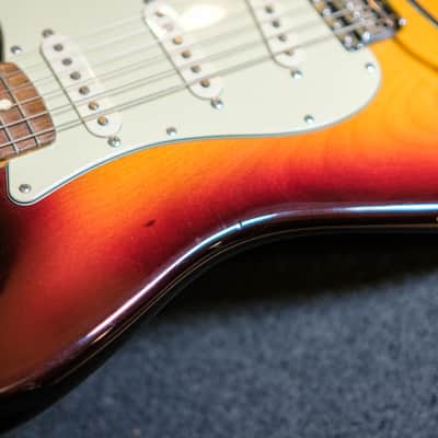 Fender American Vintage '62 Stratocaster 2010 - 3-Color Sunburst image 10