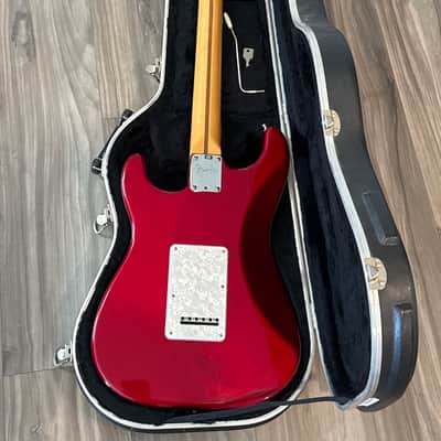 Fender Big Apple Stratocaster with Rosewood Fretboard 1997 - 2000 - Candy Apple Red image 13