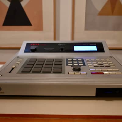 Akai MPC60II Integrated MIDI Sequencer and Drum Sampler 1991 - 1994 - Grey