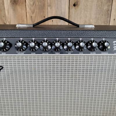 Fender Deluxe Reverb II 2-Channel 20-Watt 1x12" Guitar Combo 1981 - 1986 - Black image 7
