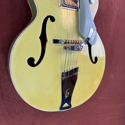 Gretsch Anniversary 6125 Semi-Hollow Electric Guitar | 1962 Two-Tone Green image 5