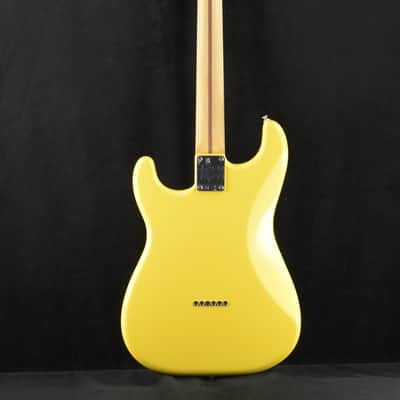 Mint Fender Tom DeLonge Stratocaster Graffiti Yellow Rosewood Fingerboard image 9