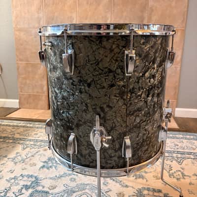 Vintage 1960's Ludwig Classic Outfit in Black Diamond Pearl with Bags - 14x20, 9x13, 16x16 image 15