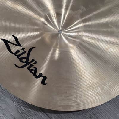 Zildjian 19" A Series Medium Thin Crash Cymbal image 10