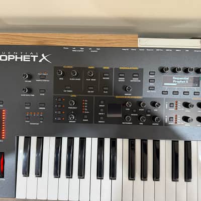 Sequential Prophet X 61-Key 16-Voice Polyphonic Synthesizer image 5