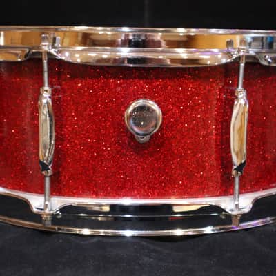 Star MIJ 5x14" Red Sparkle 8-Lug Snare image 3