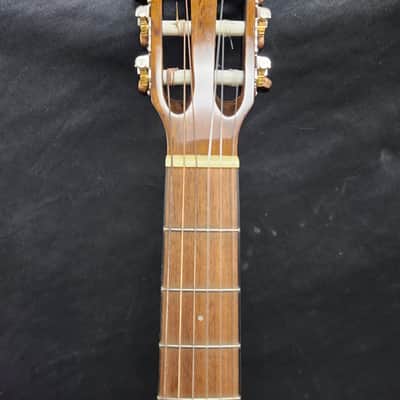 Fender CN-60S Nylon, Walnut Fingerboard, Natural - Natural image 3
