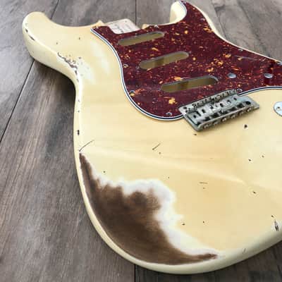 FRANCHIN Mercury guitar body Heavy Relic Aged Vintage White 100% Nitro Lacquer Cracks SSS Poplar Stratocaster-Strat-S-Style Made in Italy - Stock piece #23520926 image 5
