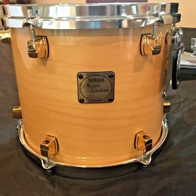 Yamaha Maple Custom 12" x 10" Tom Natural (Blonde) Gloss Finish Bronze Lugs image 9