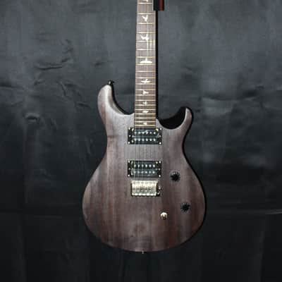 PRS SE CE24 2024 - Charcoal image 1