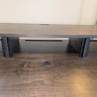Output Platform Studio Desk 2018 with Keyboard Tray and Risers - Kodiak Brown image 14
