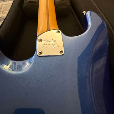 Fender American Ultra Stratocaster - Cobra Blue With Roland GK-2A Pickup, Suhr Gigbag! image 13