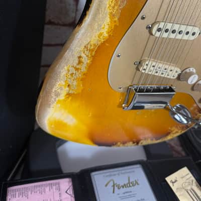 Fender Custom Shop Stratocaster LIMITED EDITION Big Head 1966 Super Heavey Relic Tri-Color-Sunburst image 3