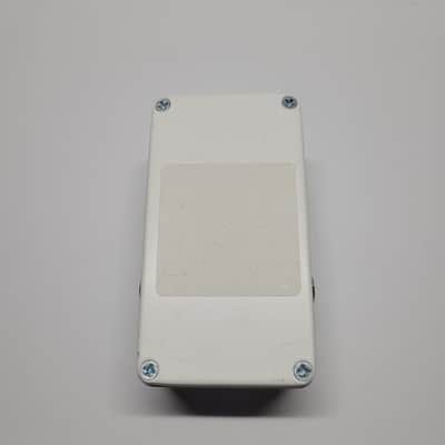 JHS 3 Series Delay - White image 4