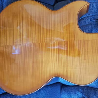 Wilkie Atlas Custom Archtop 2023 18 Inch, Lollar Charlie Christian Pickup, w/ case image 5
