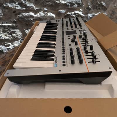 Roland Gaia 2 37-Key 22-Voice Synthesizer 2023 - Present - Silver image 5