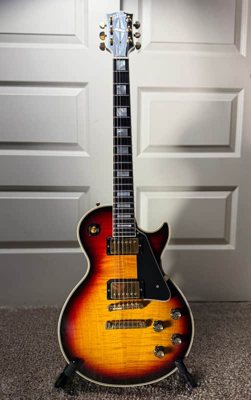 Gibson 2006 Custom Shop '68 Les Paul Custom Reissue - Tri-Burst image 1