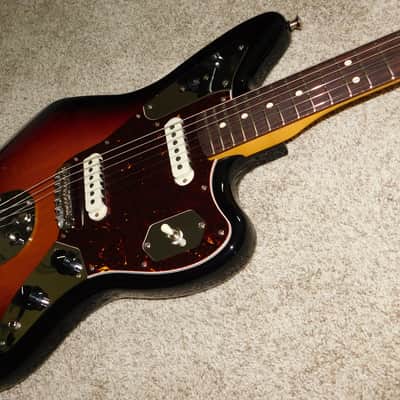 Fender American Professional Classic Jaguar Electric Guitar w/Eyeglass Case 2025 image 8