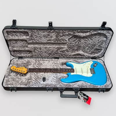 Fender American Pro II Stratocaster USA Electric Guitar 2024 - Miami Blue image 11