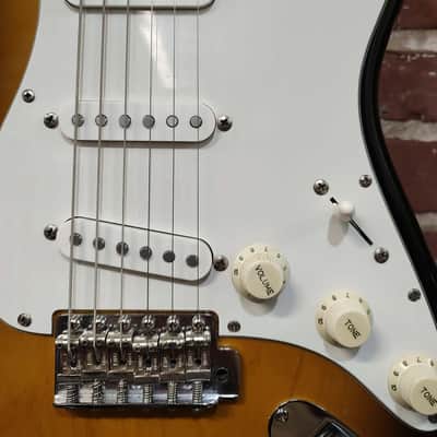 Tokai TST-50 Goldstar Sound 6-Strings Electric Guitar 1984 - Tobacco Burst image 3