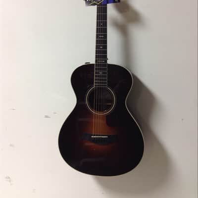 Taylor 712e 12-fret image 1