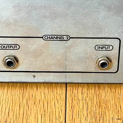 Ashly Blueface Model SC-66A Vintage 4-Band Stereo Parametric Equalizer, 3 Rack Space. Very Good Condition Bild 9