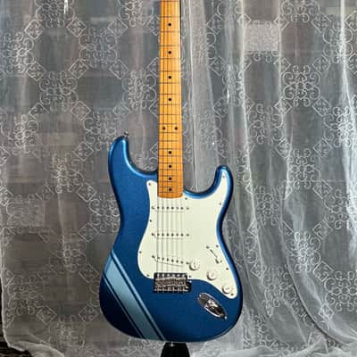 Fender FSR Traditional 50s Stratocaster with Competition Stripe