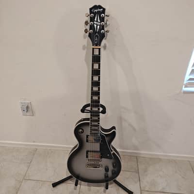 Epiphone Les Paul Custom 2021 - Present - Silverburst