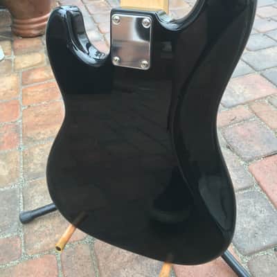 Fender Medium Scale 32 inch MIJ Japanese Precision Bass-1988 -Gig Bag/Original Paperwork image 6