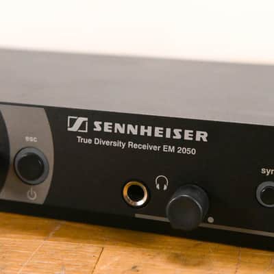 Sennheiser EM 2050 Dual Wireless Receiver - 558-626 MHz CG012PX image 5