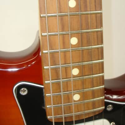 Fender Player Stratocaster Plus Top Electric Guitar Pau Ferro Fingerboard, Tobacco Sunburst 7lbs, 13.2ozs image 7