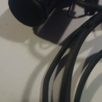 Sennheiser MKE 40 2R Cardioid Clip-on Microphone Black  Microdot image 1
