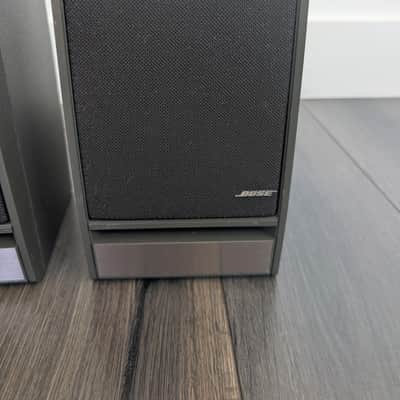 Vintage High Fidelity BOSE 141 Bookshelf Speaker Pair 40 Watts (Late 90's / Early 2000's) image 8