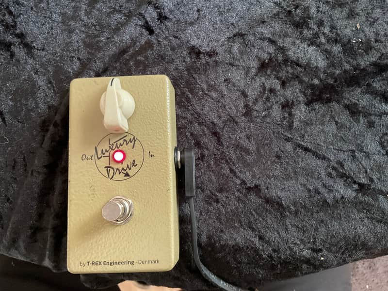 T-Rex Gristle Luxury Drive