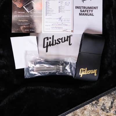 Gibson Victory Figured Top Electric Guitar - Dark Purple Burst with Hardshell Case image 13