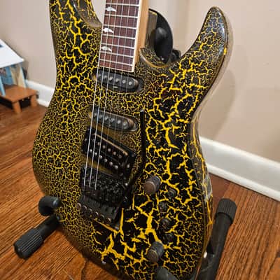 Kramer American Pacer Custom 1 1986 - Yellow and black crackle image 1