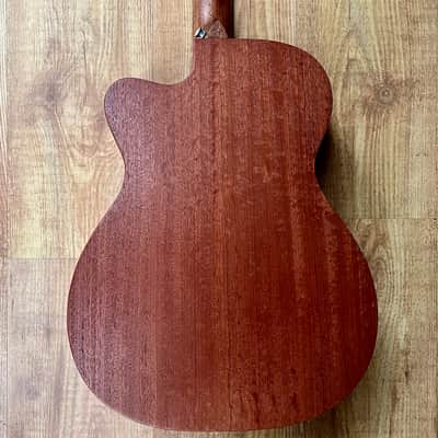Martin 000C JR-E Natural image 11