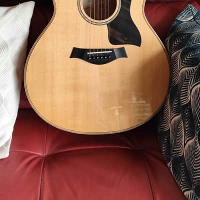 Taylor 618e with V-Class Bracing 2020 - Present - Antique Blonde image 1