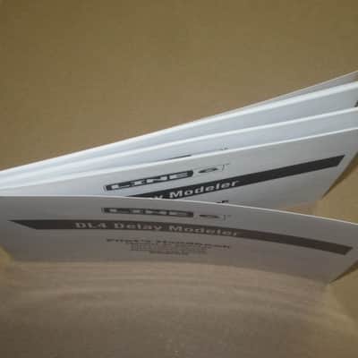 used with wear Line 6 EMPTY Cardboard Box for DL4 Delay Modeler + original Pilot's Handbook, sheet w/ 4 very small black stickers, & styrofoam battery holder (NO: pedal / batteries) mid 2000s - mid 2010s (not for MkII ver) image 23