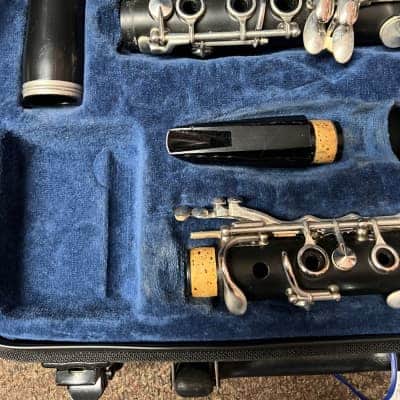 Used Buffet Clarinet w/ Case Local Pickup image 3
