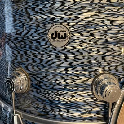 DW Collector's Series Drum Set Blue Onyx image 8