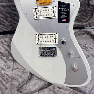 Fender American Ultra II Meteora with Maple Fretboard 2024 - Present - Avalanche image 5