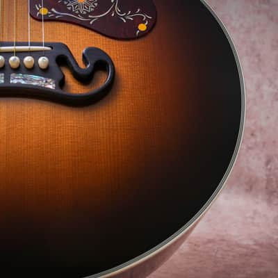 GIBSON USA Custom Shop J-200m Ultimate Quilt "Three Tone + Ebony" (2007) image 8