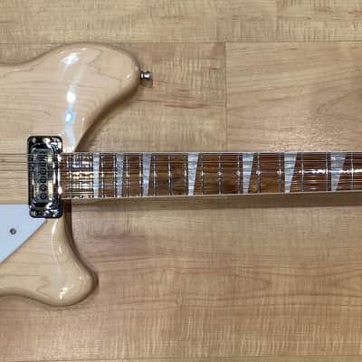 Rickenbacker 360/12 12-String 21-Fret Version Electric Guitar MapleGlo image 2