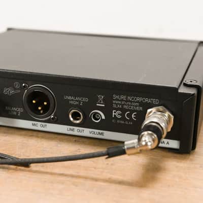 Shure SLX4 Wireless Receiver - L4 Band: 638-662 MHz (NO POWER SUPPLY) CG013EF image 6