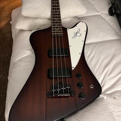 Epiphone Thunderbird 2014 - Wood grain image 3